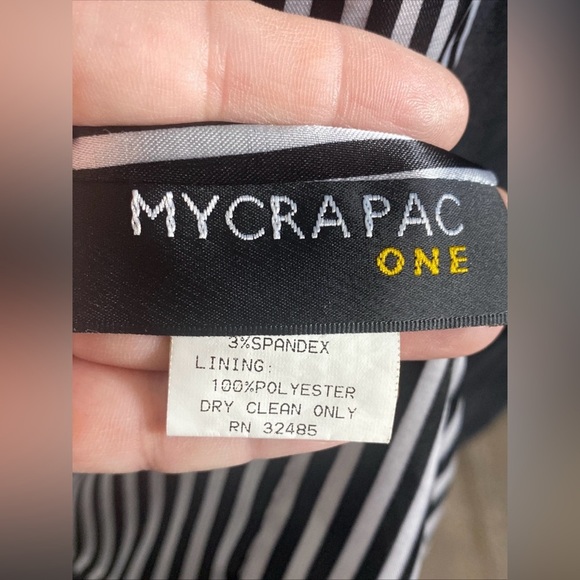 Mycra Pac Gabby Raincoat Large Black Striped Embroidered Lining size S/M - Picture 6 of 13